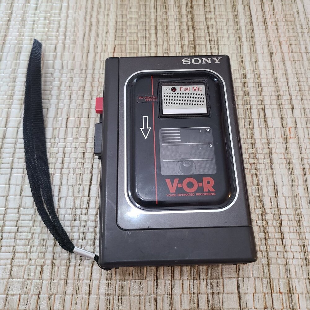 Sony VOR Voice Operated Recording Cassette Recorder TCM-15V FOR PARTS ONLY